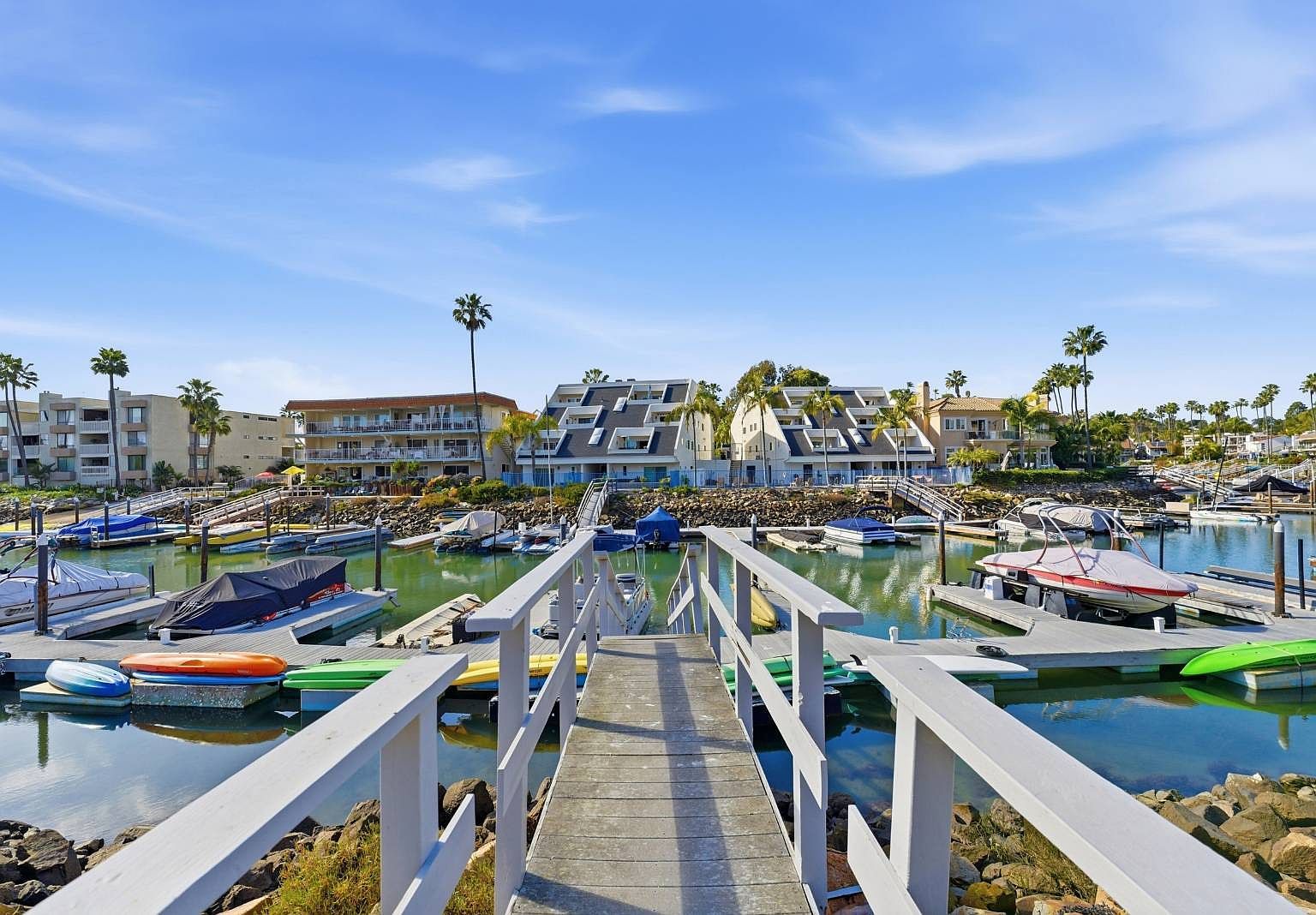 4705 Marina Dr APT 7 Carlsbad, CA 92008 - Thumbnail 4