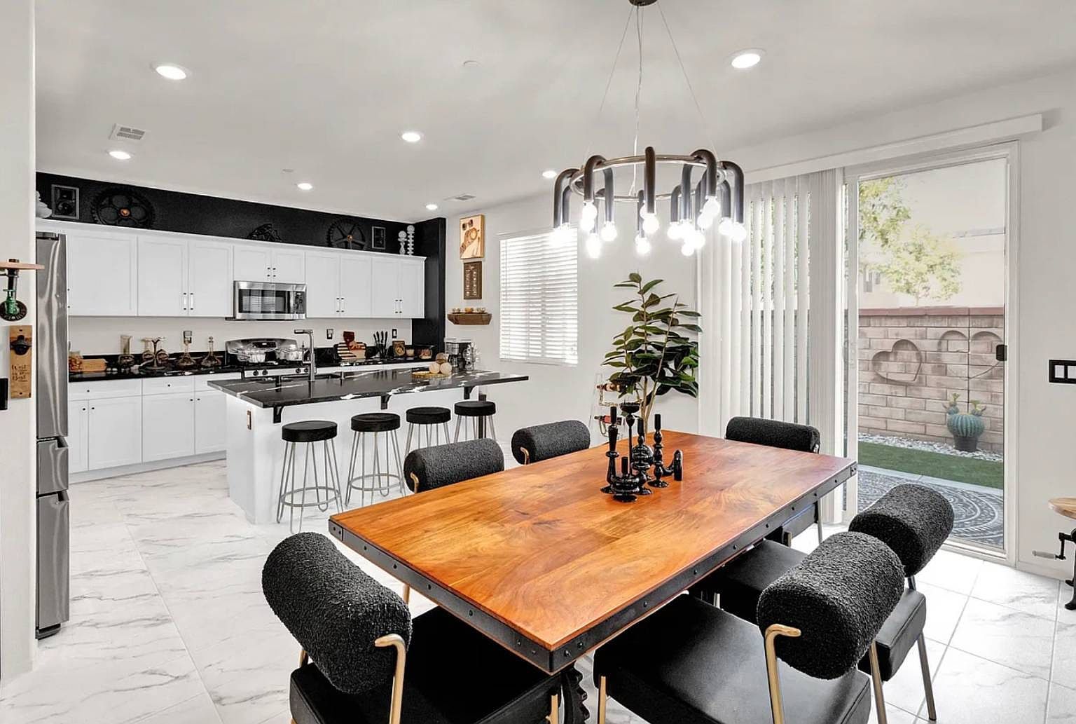 30386 Village Terrace Dr Menifee, CA 92584 - Thumbnail 4