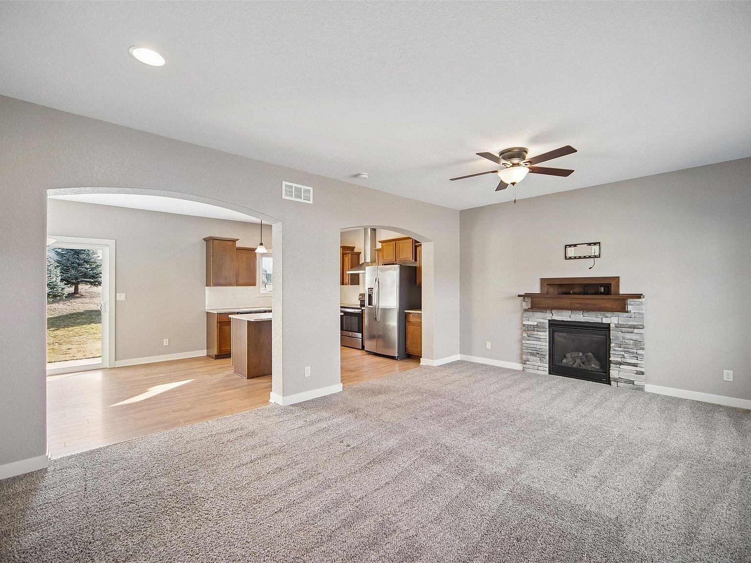 961 Bridgeview St Polk City, IA 50226 - Thumbnail 4