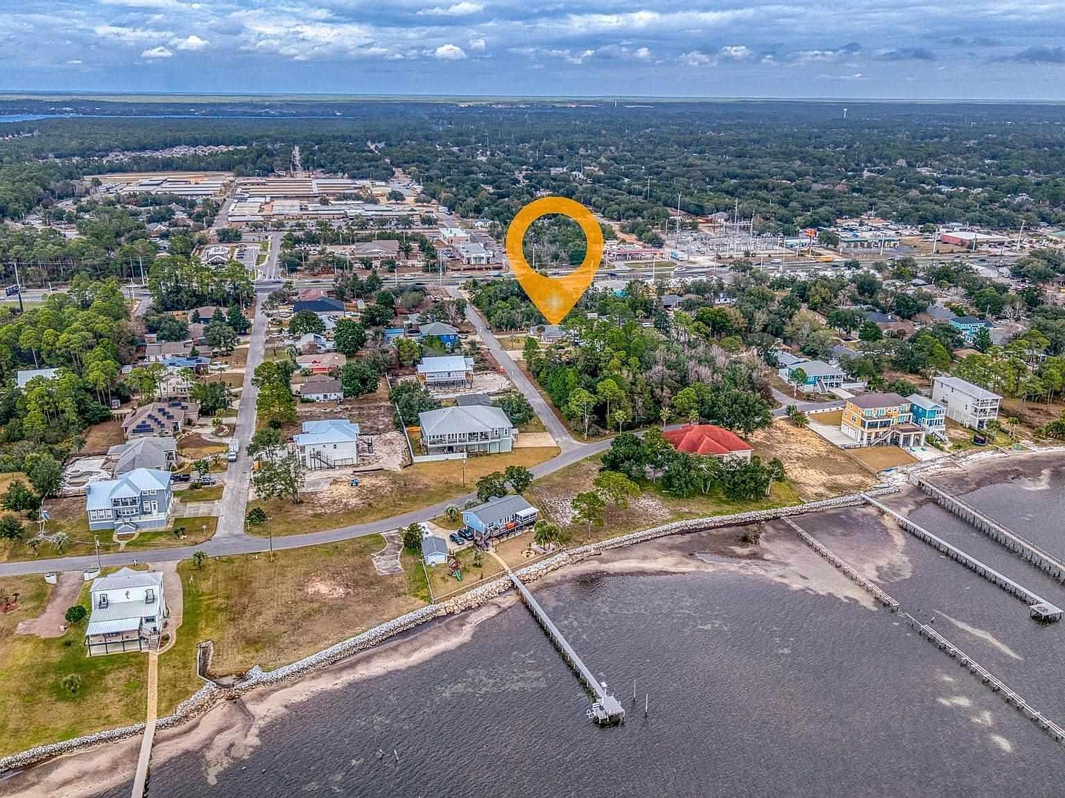 1788 Commander Harvey Ln Navarre, FL 32566 - Thumbnail 4