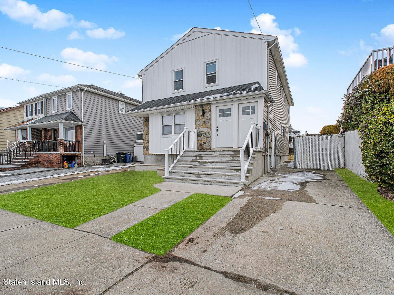 126 Annadale Rd Staten Island, NY 10312 - Thumbnail 4