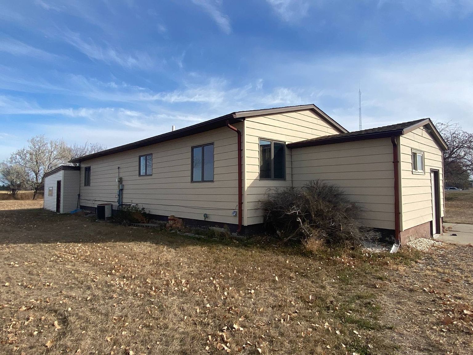 12119 Highway 16 Sidney, MT 59270 - Thumbnail 4