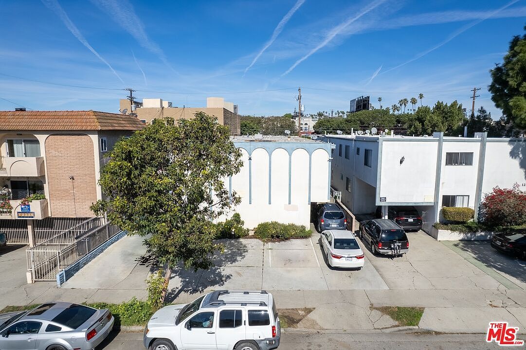 12231 Pacific Ave Los Angeles, CA 90066 - Thumbnail 4