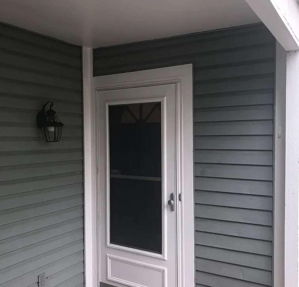 4241 Parkview Ct Stone Mountain, GA 30083 - Thumbnail 4