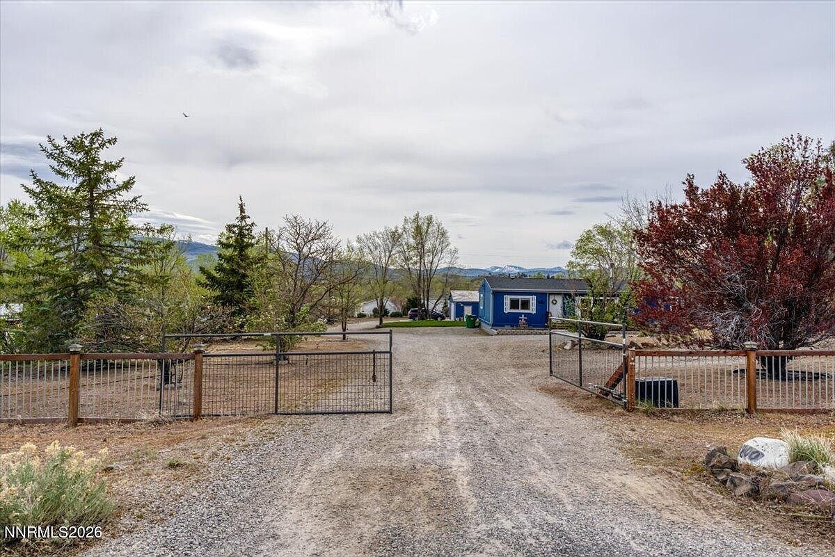 18900 Cold Springs Dr Reno, NV 89508 - Thumbnail 4