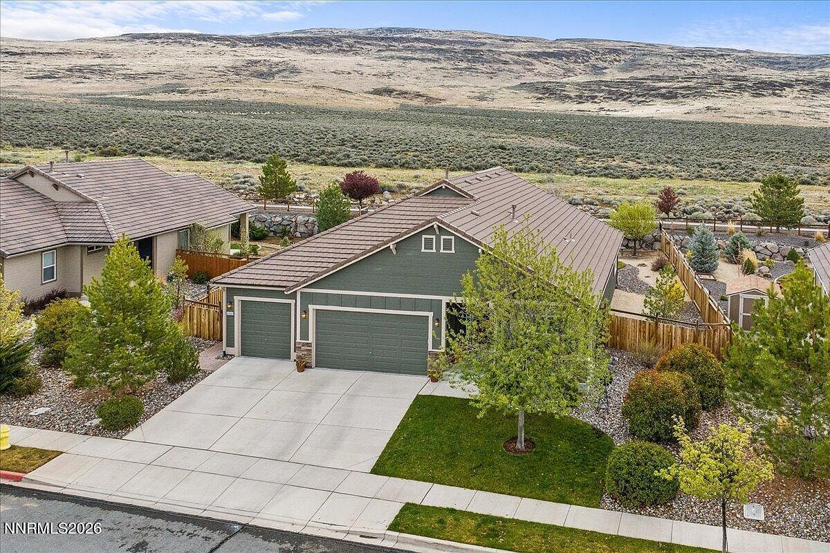 6658 Voyage Dr Sparks, NV 89436 - Thumbnail 4