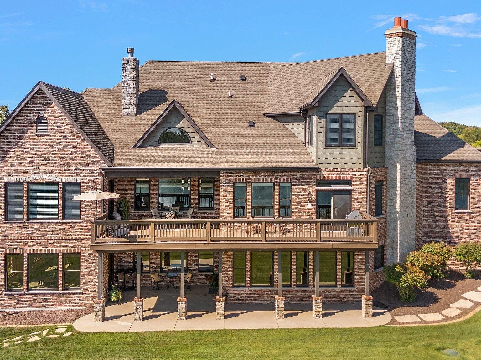 11429 Bell Pl Crown Point, IN 46307 - Thumbnail 4