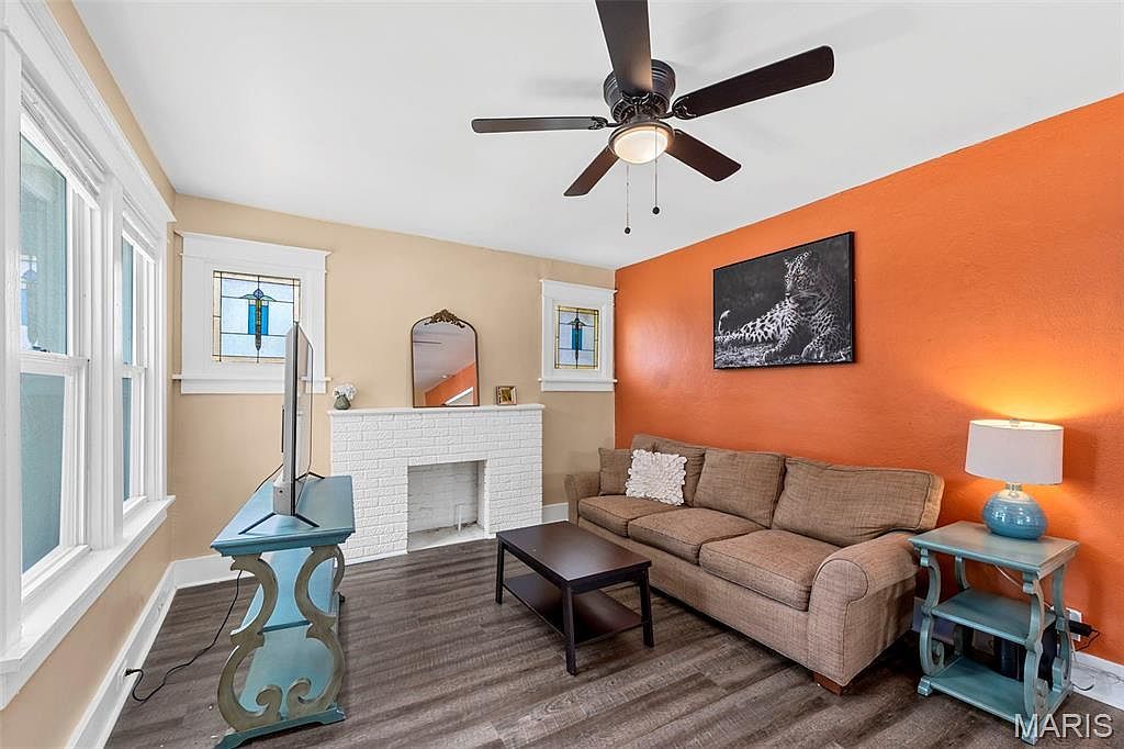 19 Lee Ave Ferguson, MO 63135 - Thumbnail 4