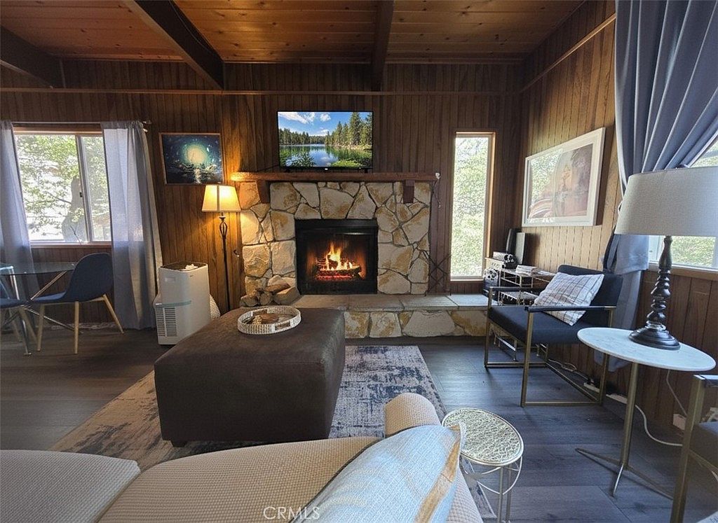 1226 Bridal Path Rimforest, CA 92378 - Thumbnail 4