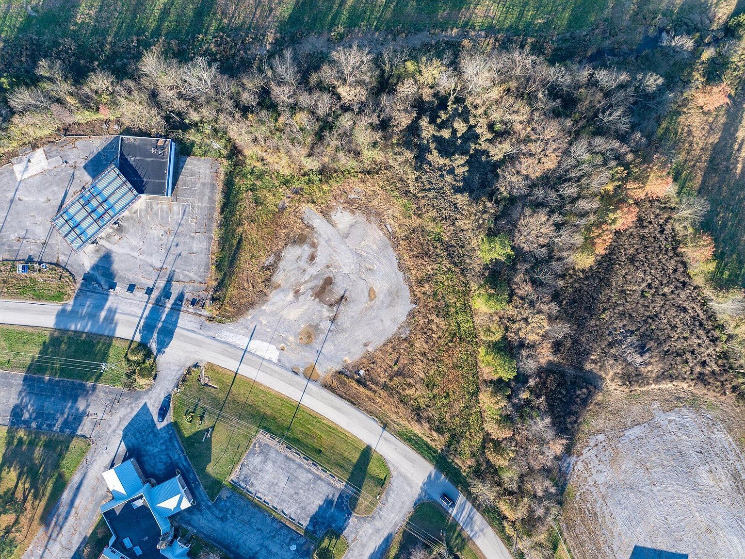 1408 Murrays Chapel Rd Sweetwater, TN 37874 - Thumbnail 4