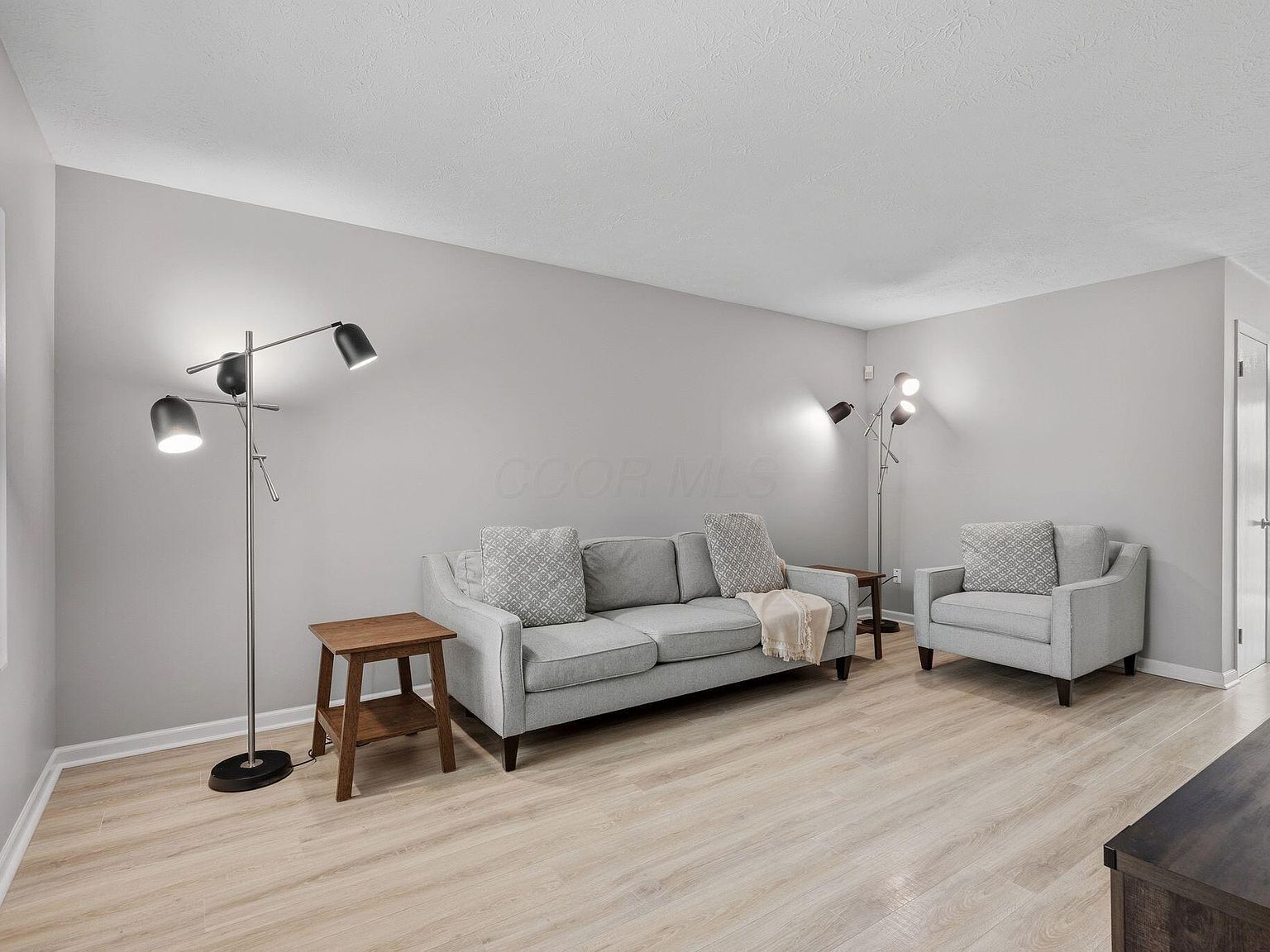 4641 Orwell Dr Columbus, OH 43220 - Thumbnail 4