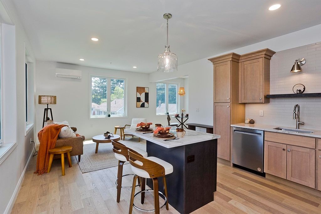 107 Williams St #3C Northampton, MA 01060 - Thumbnail 4