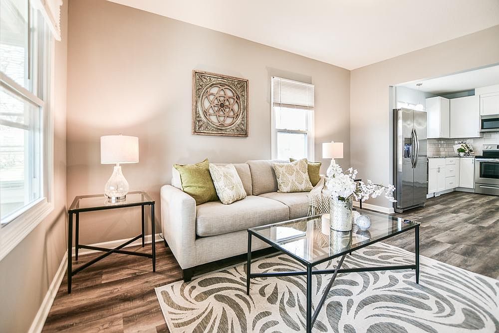 100 E 38th St Minneapolis, MN 55409 - Thumbnail 4