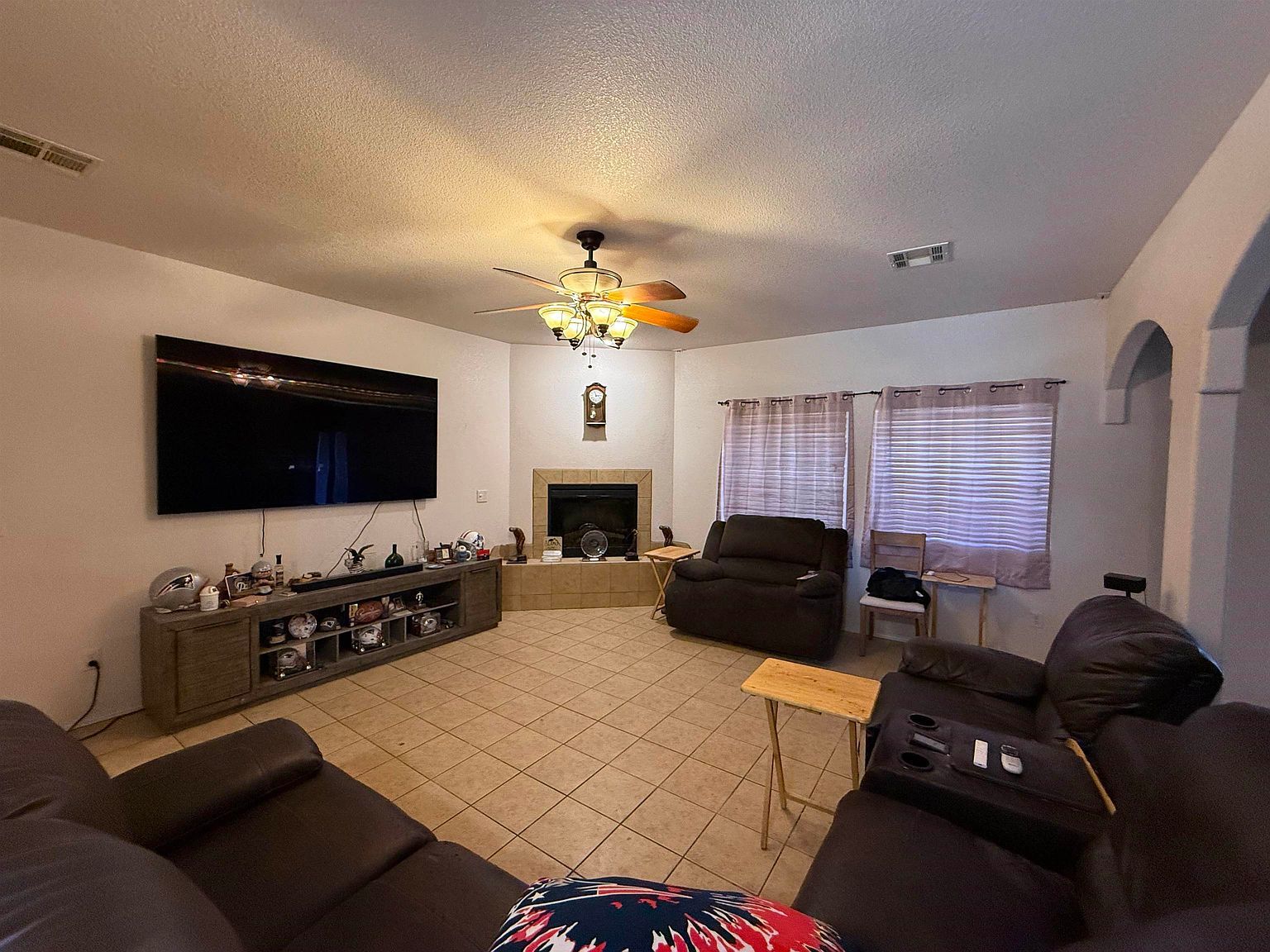 325 Robert H Bradley Dr Alamogordo, NM 88310 - Thumbnail 4