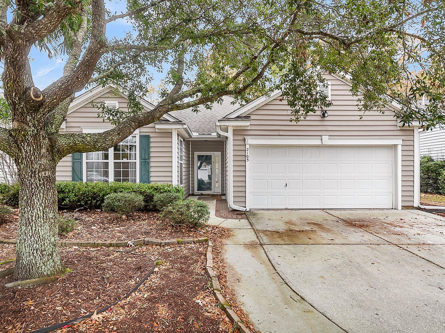 2105 Baldwin Park Dr Mount Pleasant, SC 29466 - Thumbnail 4