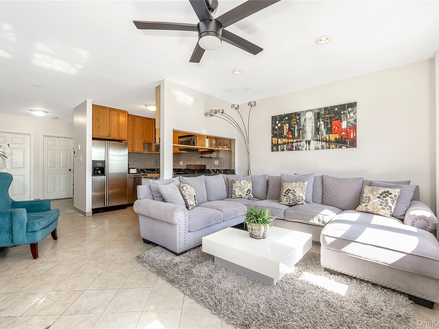 1155 Welling Ct Astoria, NY 11102 - Thumbnail 4