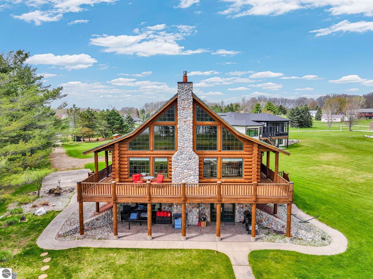 1085 Bundy Dr Lake Isabella, MI 48893 - Thumbnail 4
