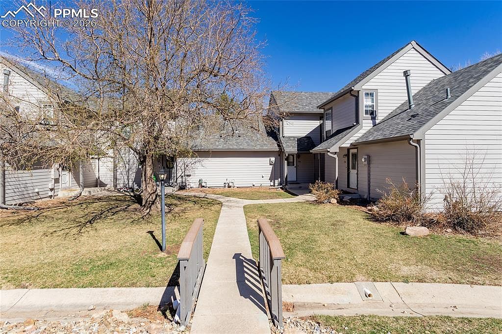 316 Cobblestone Dr Colorado Springs, CO 80906 - Thumbnail 4