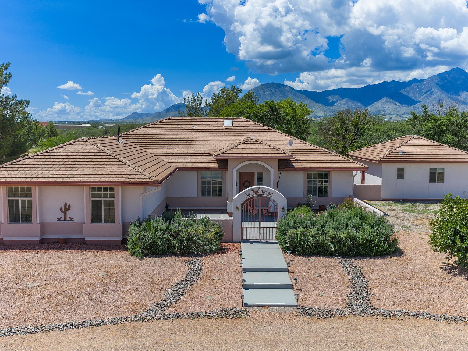 8910 S Rio Santiago Hereford, AZ 85615 - Thumbnail 4