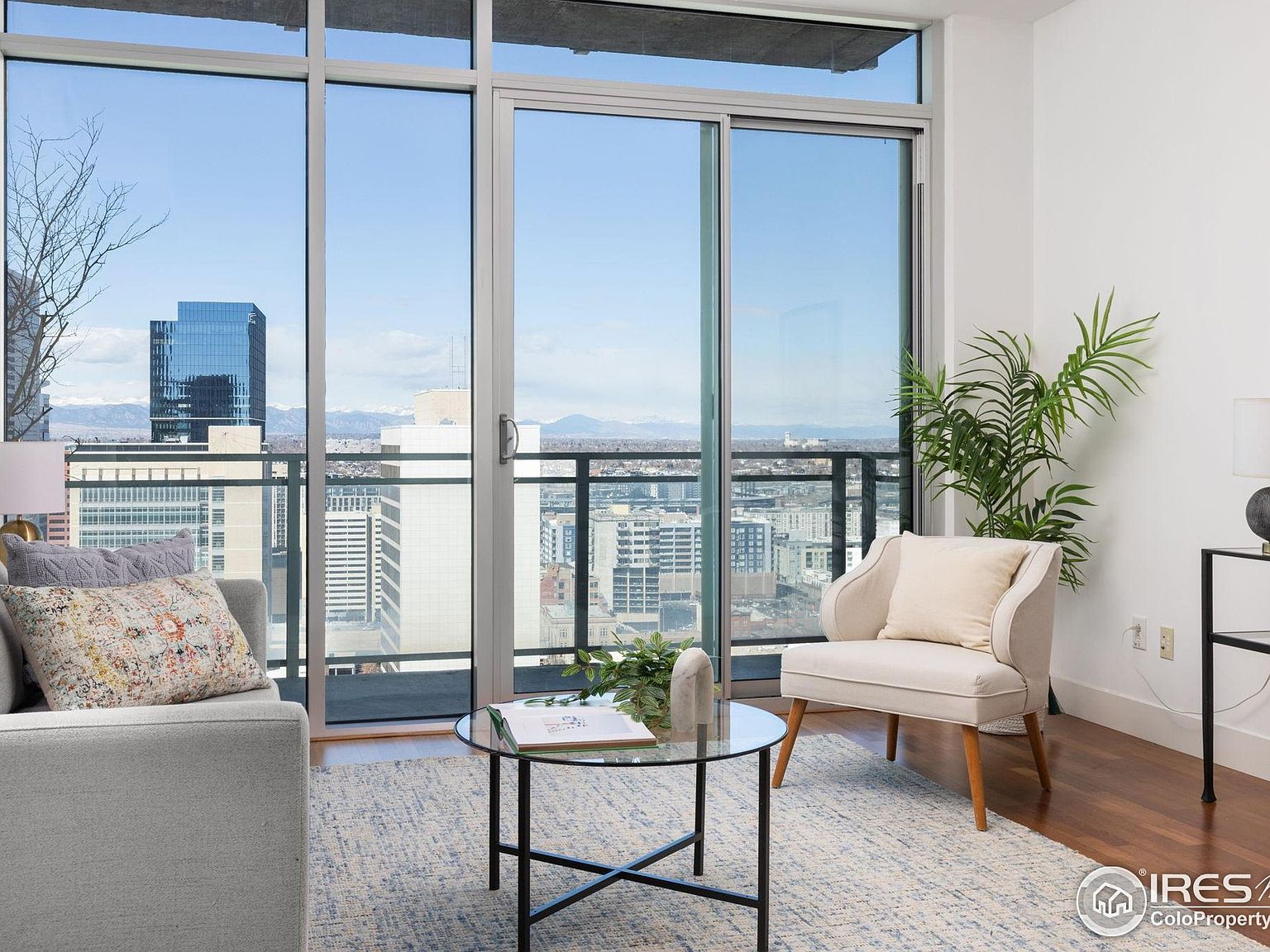 2001 Lincoln St Unit 2113 Denver, CO 80202 - Thumbnail 4