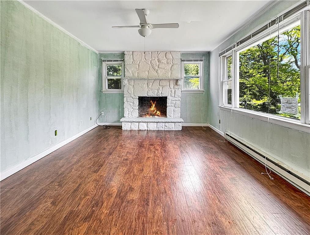 183 Island Dr Long Pond, PA 18334 - Thumbnail 4