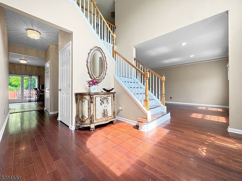 109 Willever Way Stewartsville, NJ 08886 - Thumbnail 4