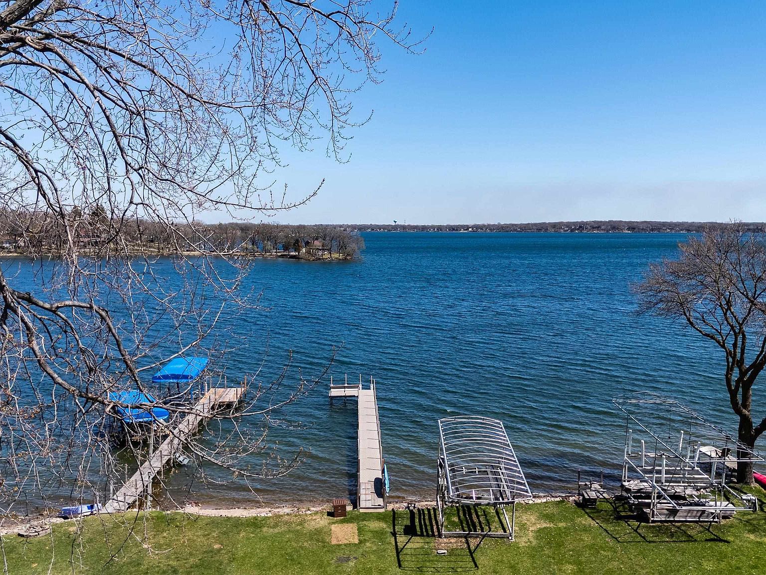 2818 Breezy Heights Dr Milford, IA 51351 - Thumbnail 4