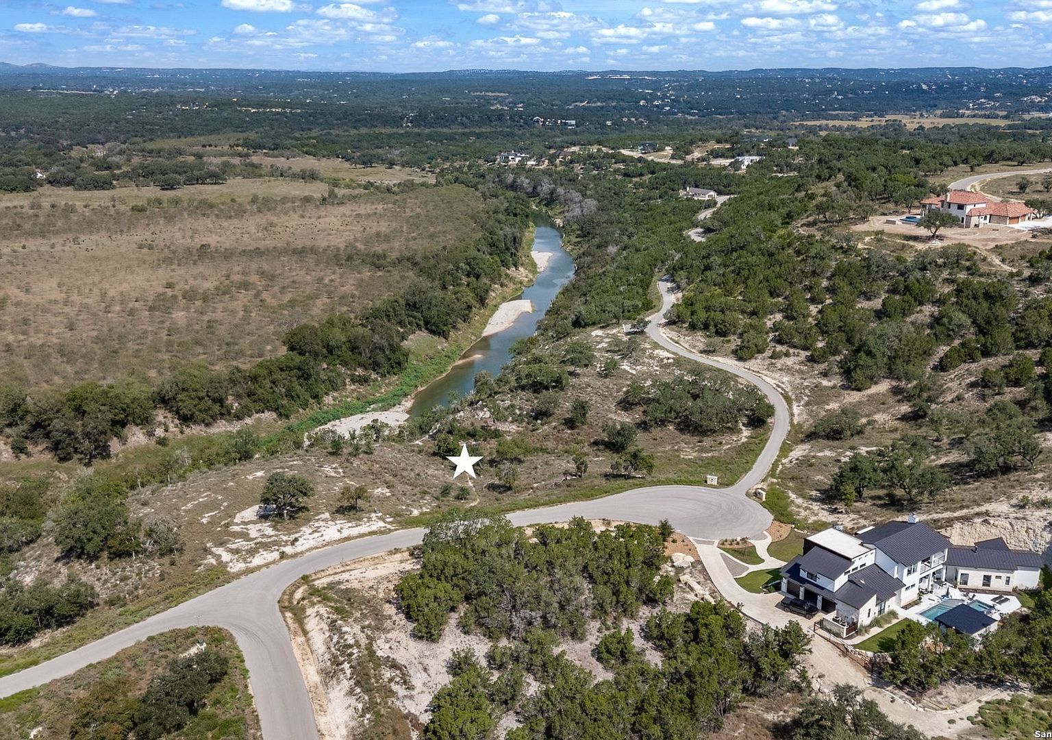 933 Blueridge Vw #116 Canyon Lake, TX 78133 - Thumbnail 4