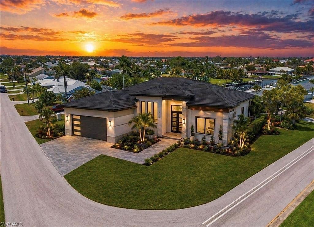 2014 Everest Pkwy Cape Coral, FL 33904 - Thumbnail 4
