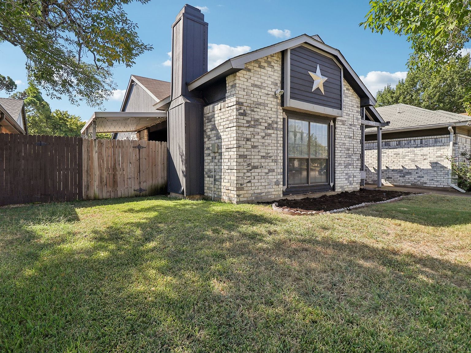 2446 E Timberview Ln Arlington, TX 76014 - Thumbnail 4