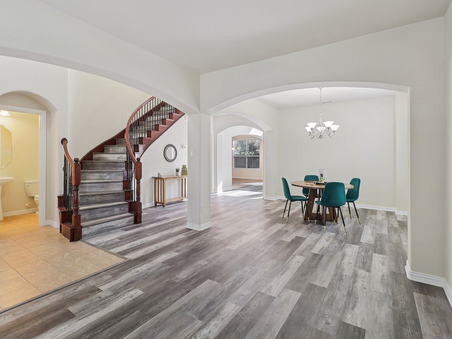 6207 Weaver Dr Arlington, TX 76001 - Thumbnail 4