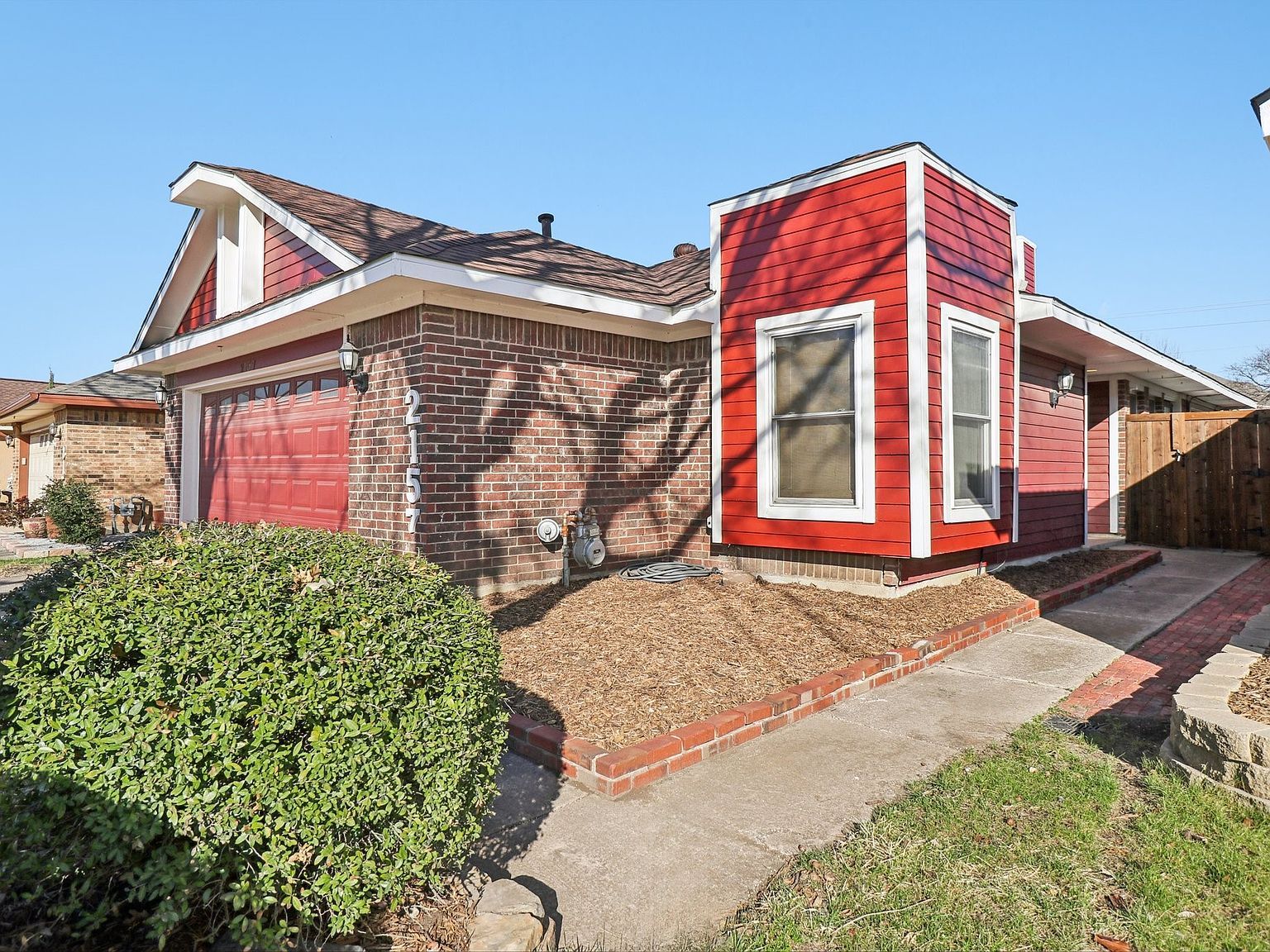 2157 Stradivarius Ln Carrollton, TX 75007 - Thumbnail 4