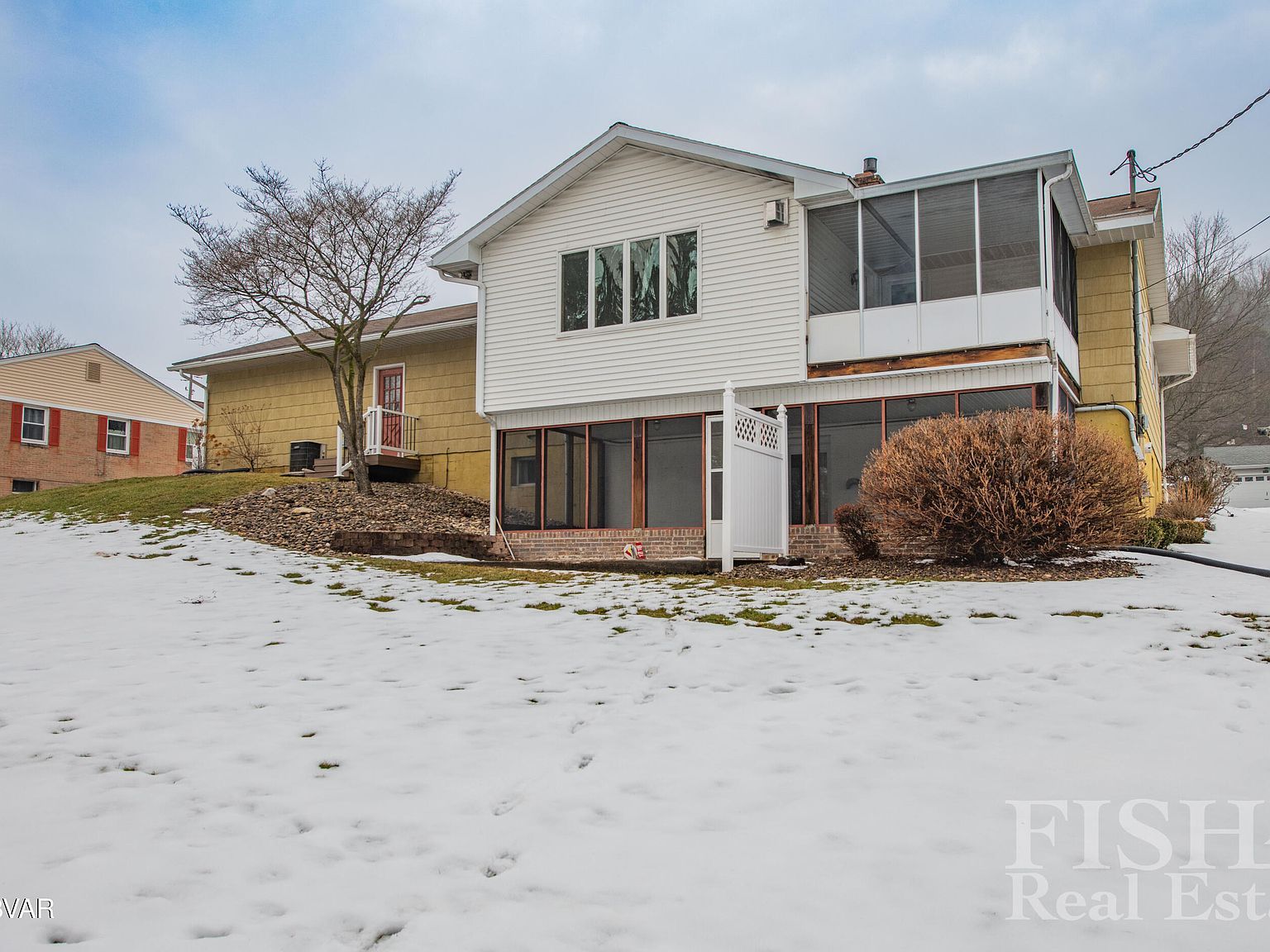 1716 Clarion Dr Williamsport, PA 17701 - Thumbnail 4