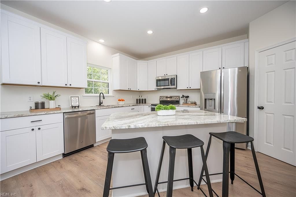 3121 Kirkland Ave Norfolk, VA 23513 - Thumbnail 4