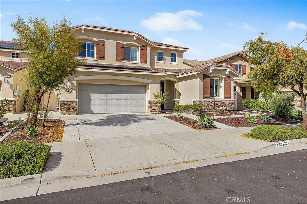 26130 Plumcot Dr Corona, CA 92883 - Thumbnail 4