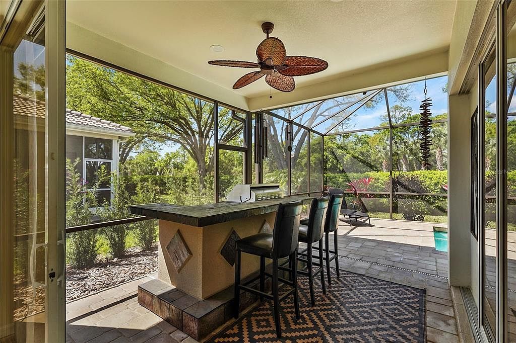 7161 Drewrys Blf Bradenton, FL 34203 - Thumbnail 4