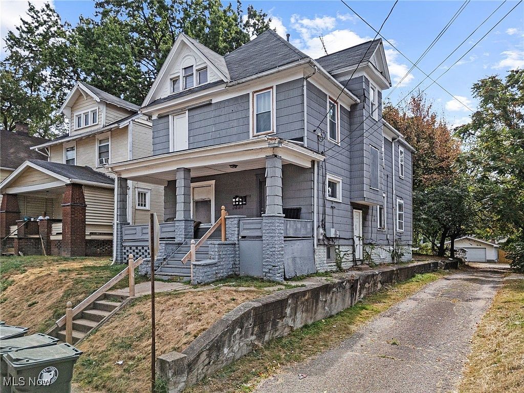 1018 9th St NW Canton, OH 44703 - Thumbnail 4