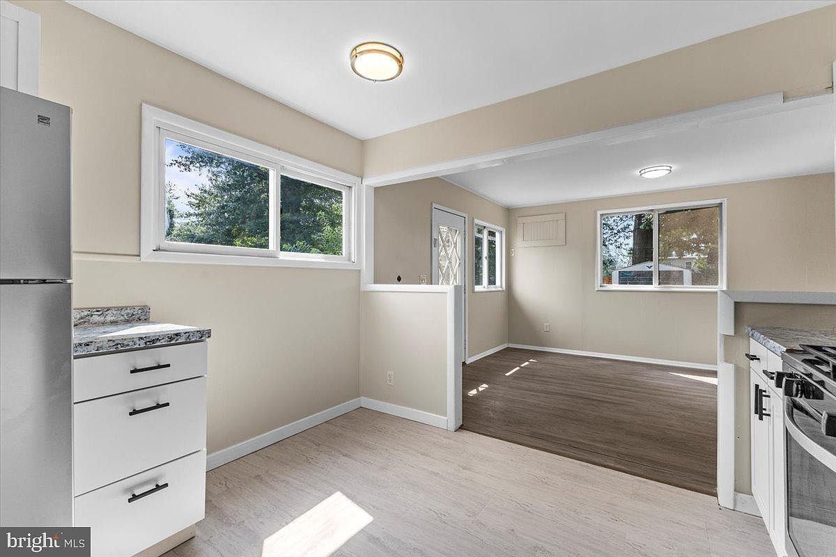 126 Rutledge Ave Ewing, NJ 08618 - Thumbnail 4