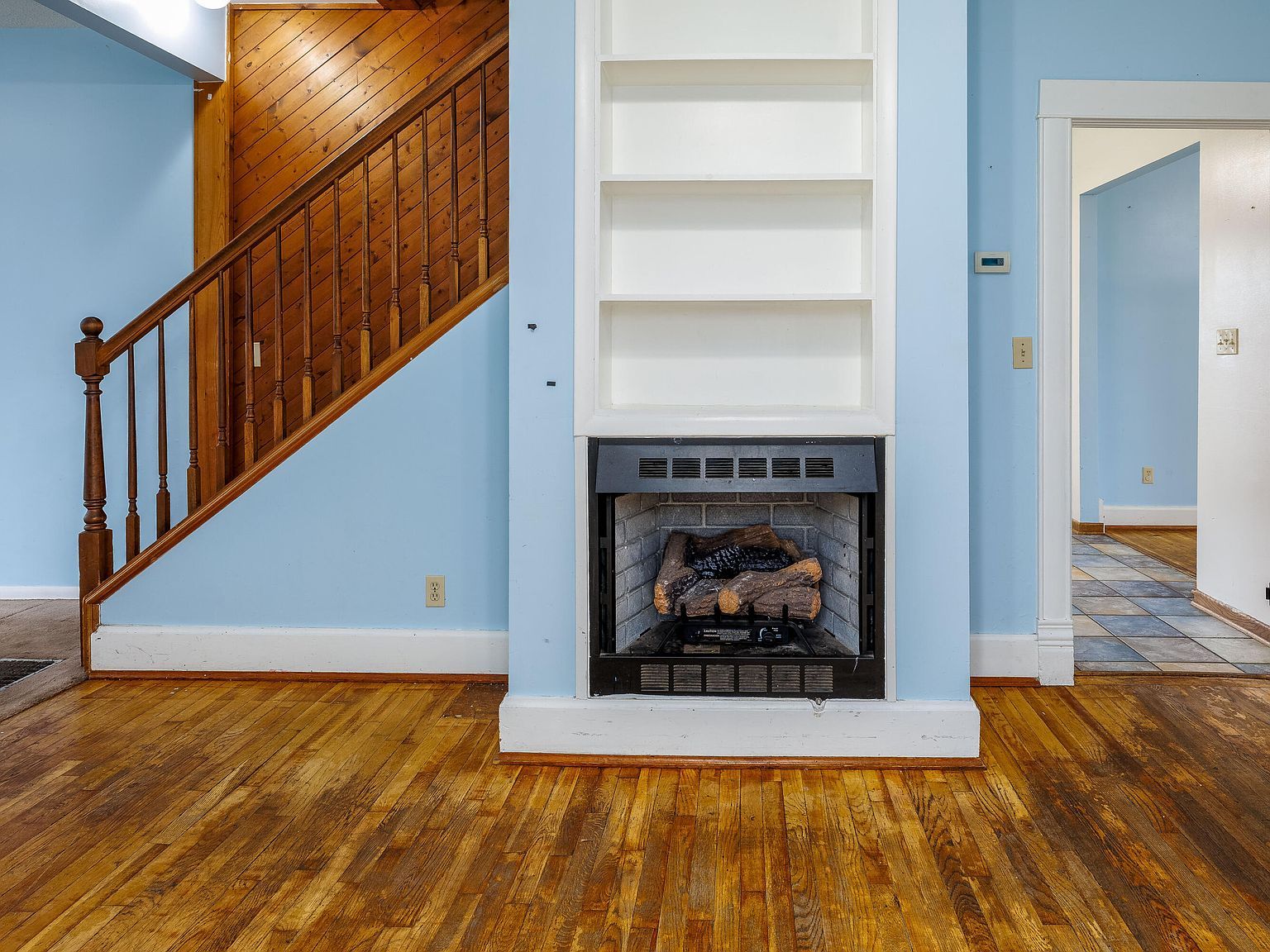 321 E Main St Brook, IN 47922 - Thumbnail 4