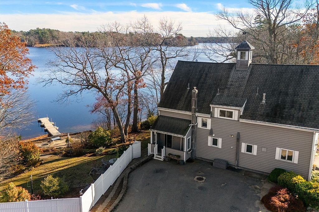 553 Monponsett St Halifax, MA 02338 - Thumbnail 4