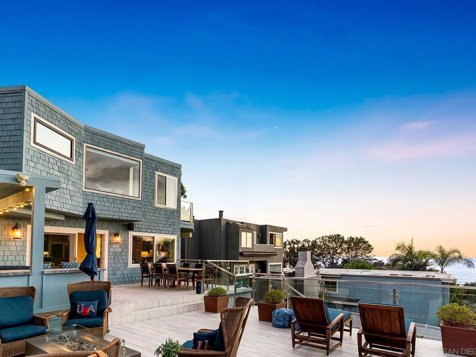 2122 Del Mar Heights Rd Del Mar, CA 92014 - Thumbnail 4