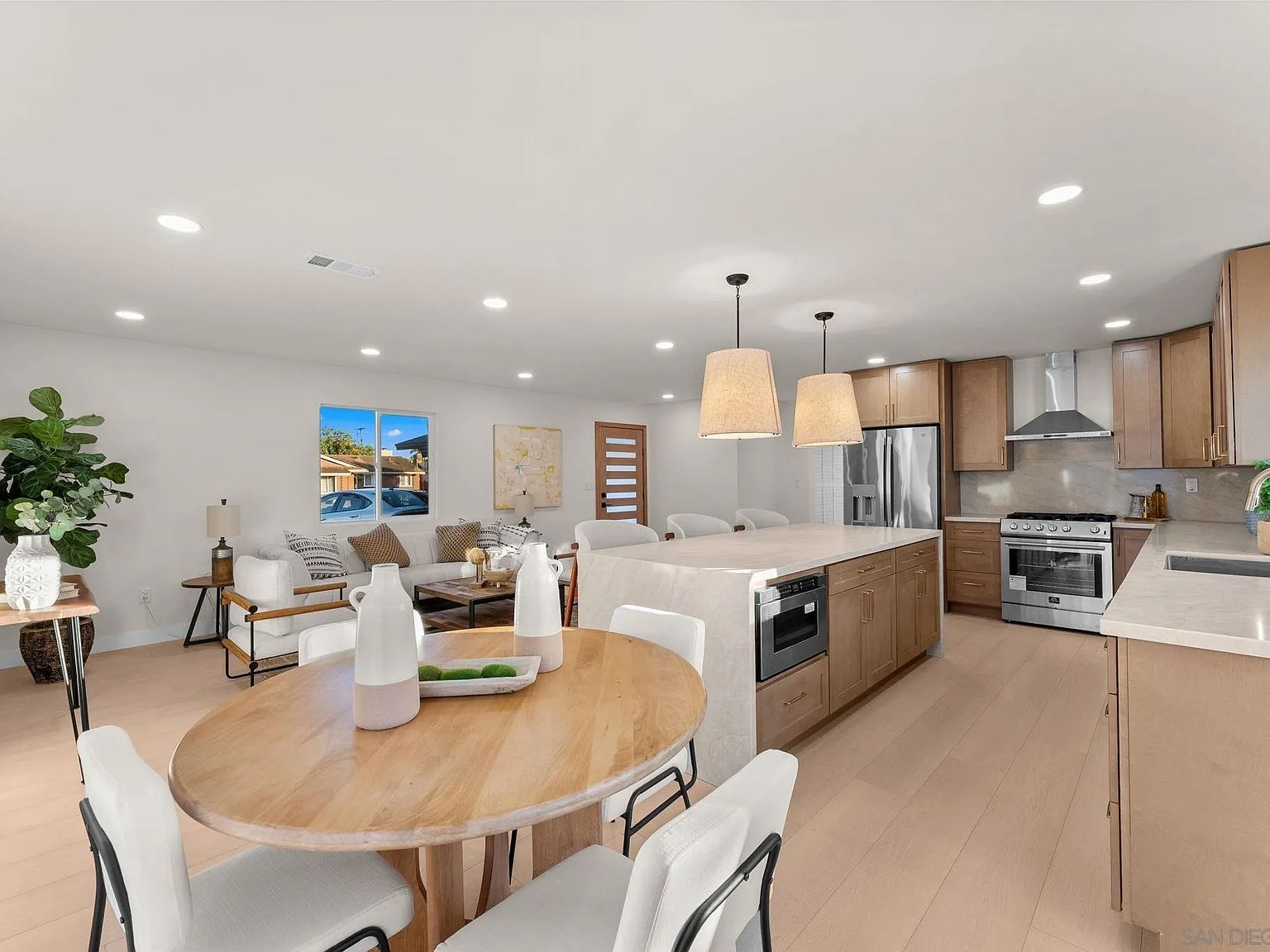 4320 Mount Foster Ave San Diego, CA 92117 - Thumbnail 4
