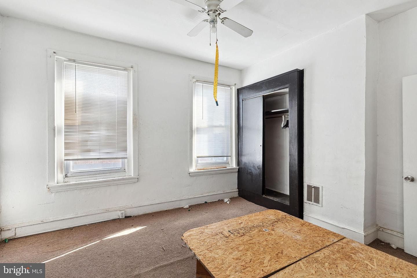 4466 N Gratz St Philadelphia, PA 19140 - Thumbnail 4