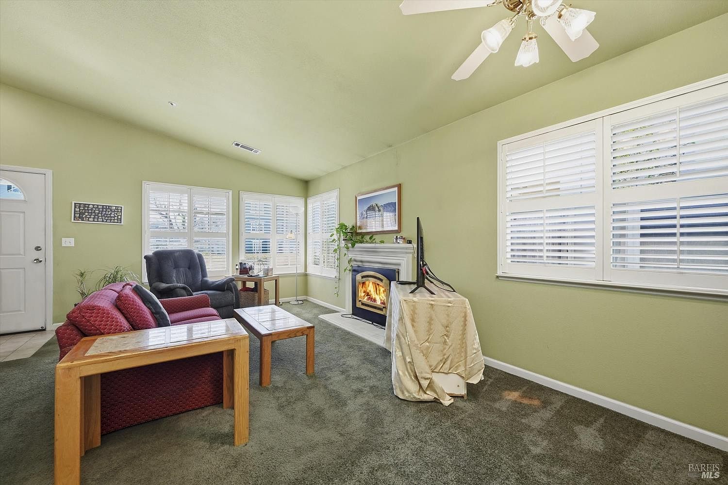 1256 Pear Tree Ln Napa, CA 94558 - Thumbnail 4