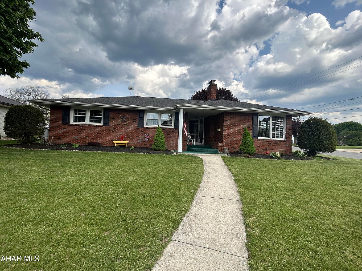 223 S Mulberry St Martinsburg, PA 16662 - Thumbnail 4