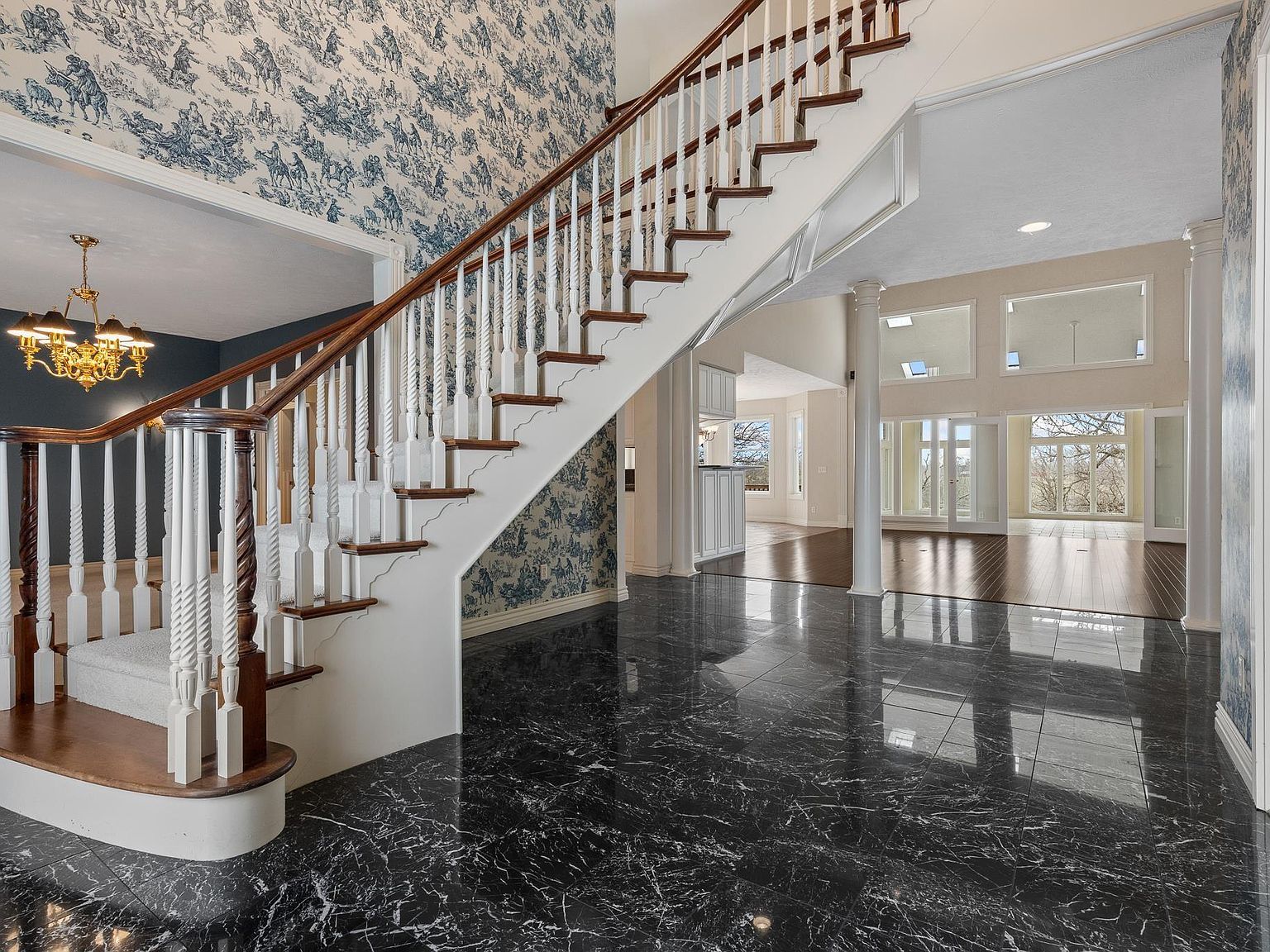 2734 Wolf Springs Rd Harrison, AR 72601 - Thumbnail 4