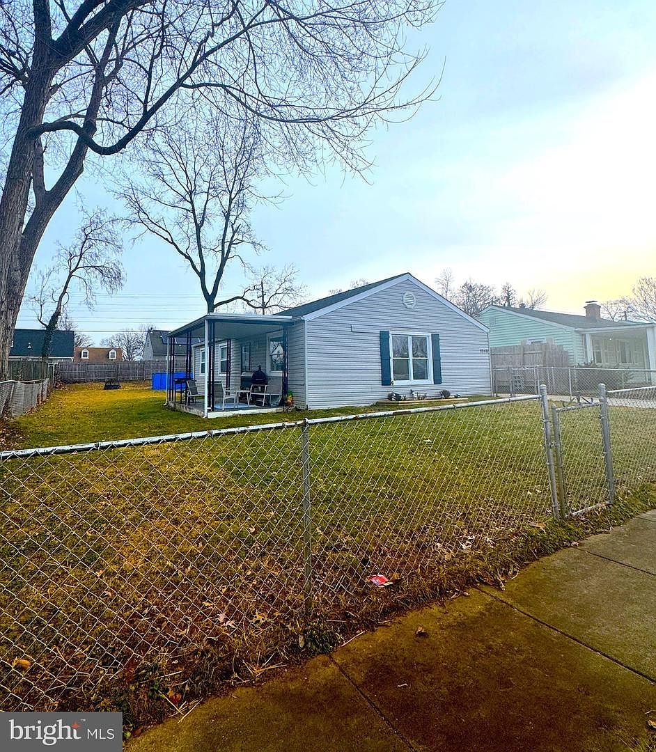 1046 Thomas Rd Glen Burnie, MD 21060 - Thumbnail 4