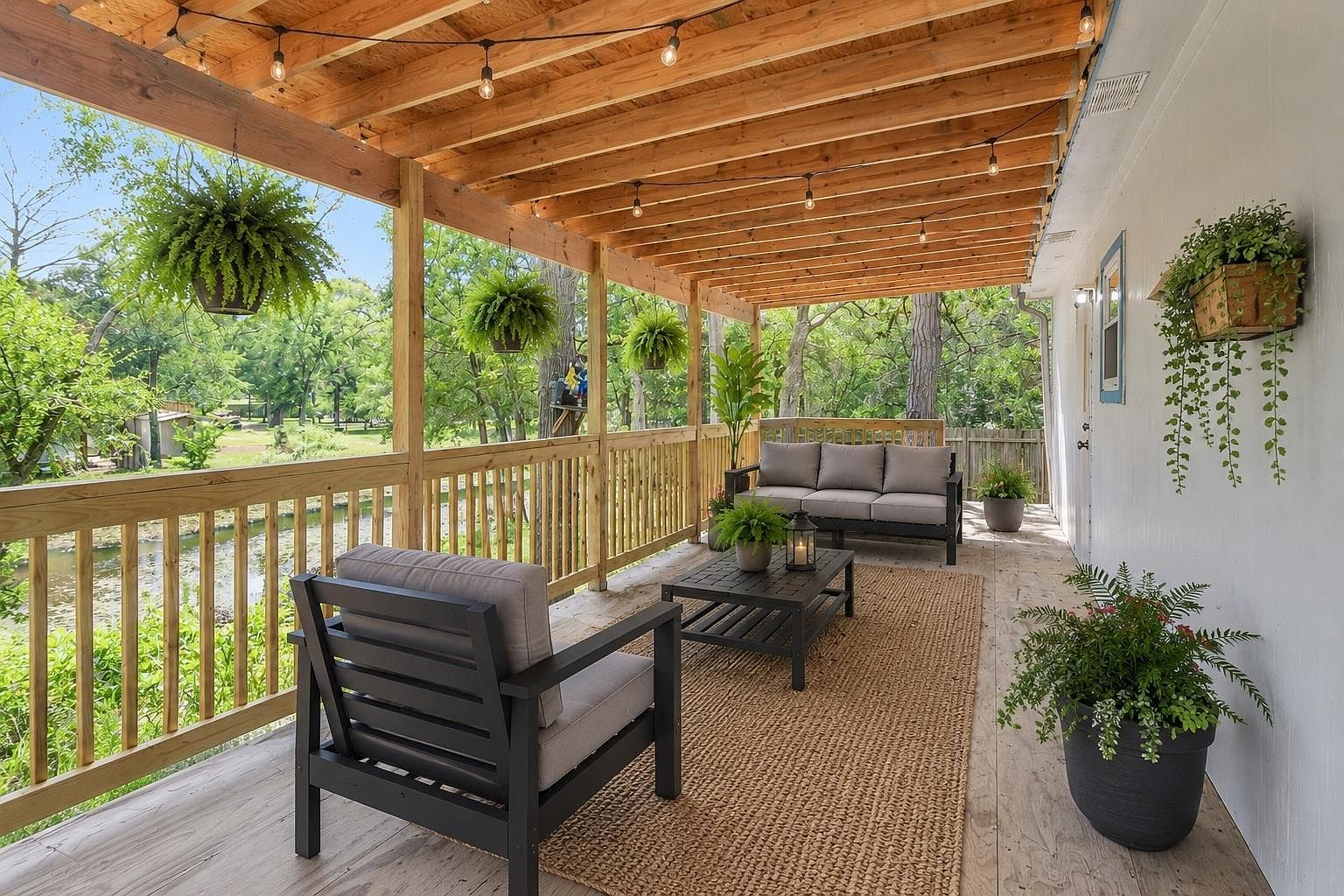 139 Meadow Creek Dr Bastrop, TX 78602 - Thumbnail 4