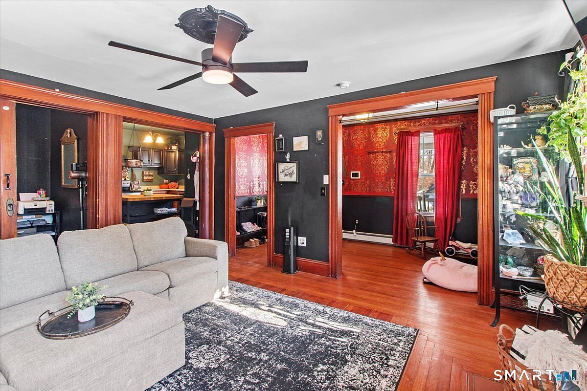 25 Seward St Putnam, CT 06260 - Thumbnail 4