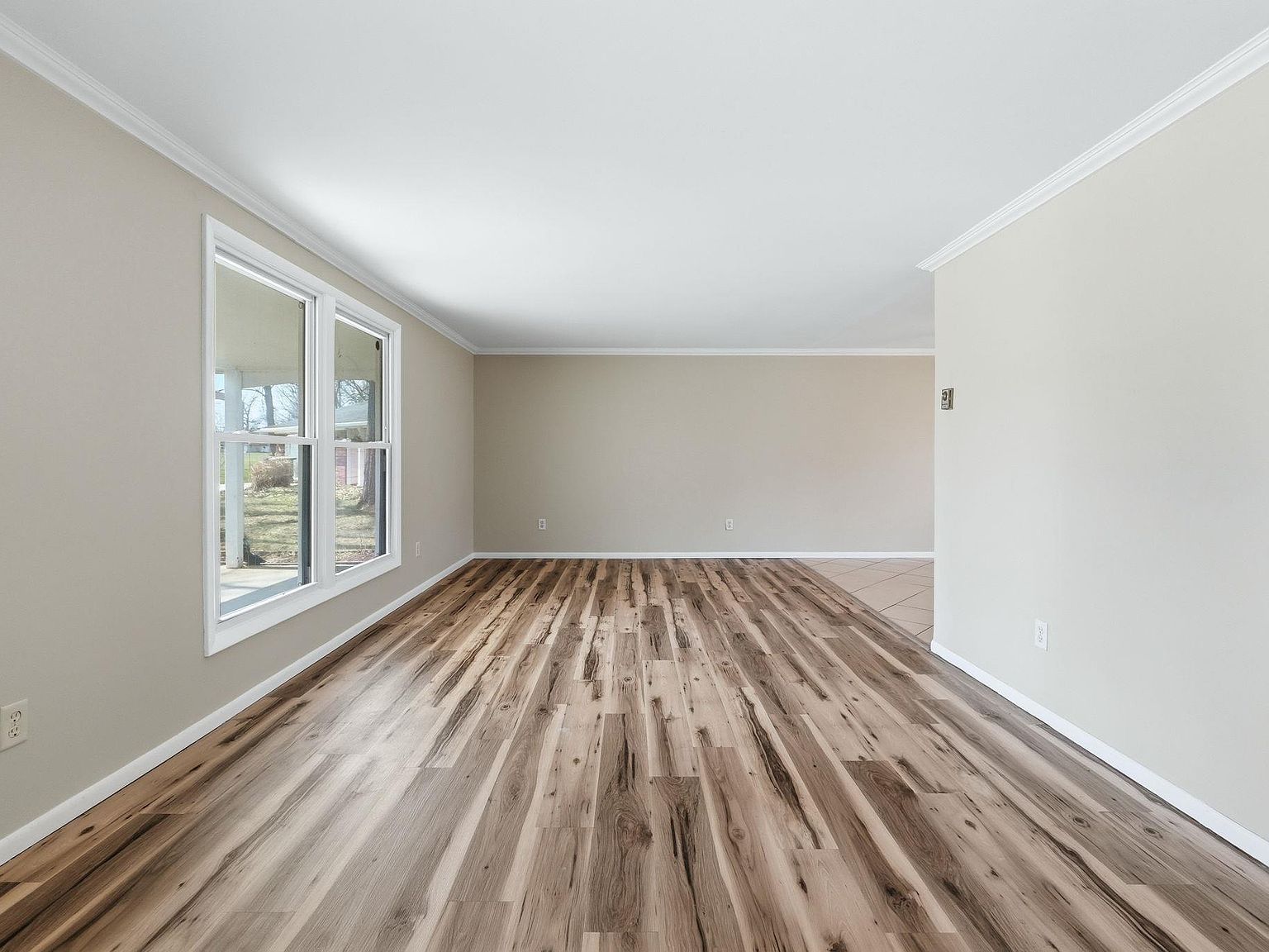 5700 Fontana Dr Fort Wayne, IN 46815 - Thumbnail 4